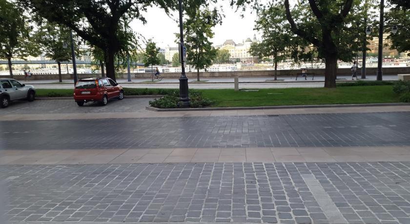 Pala Gardem Apartment Budapest Bagian luar foto