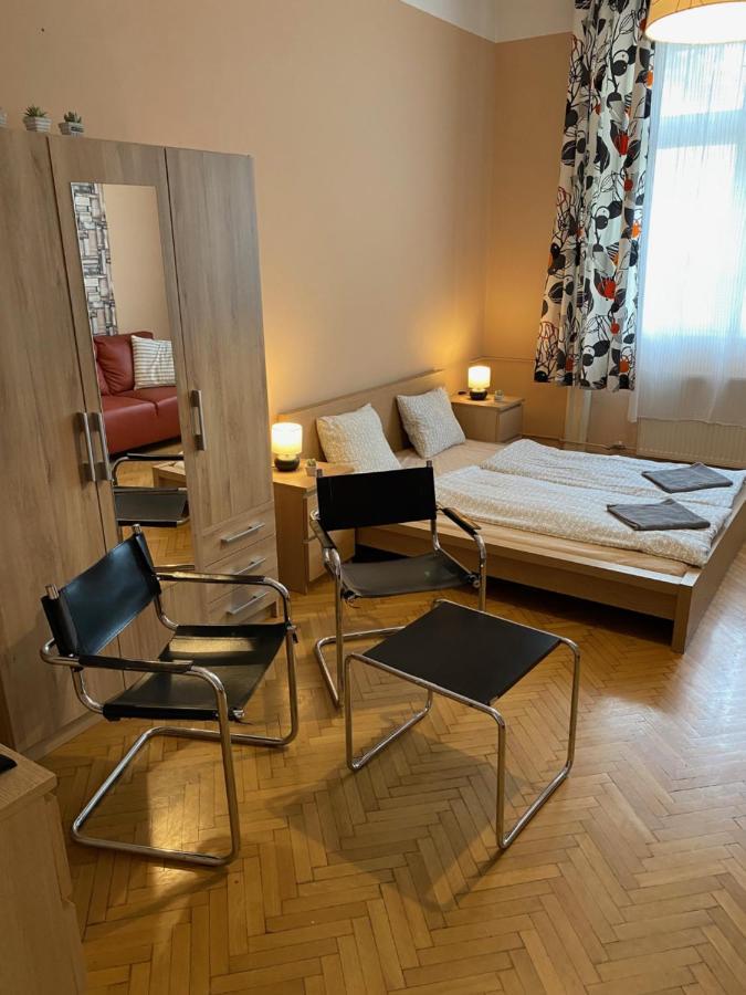 Pala Gardem Apartment Budapest Bagian luar foto