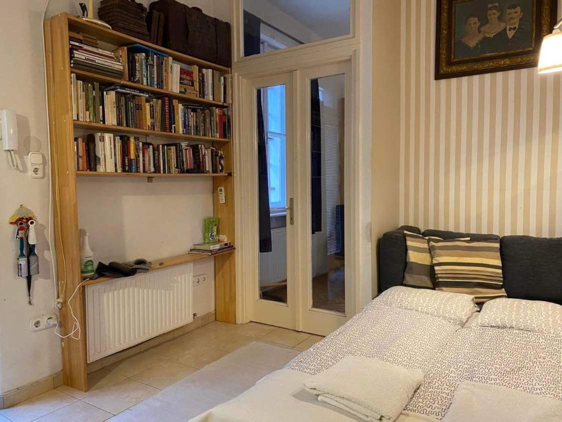 Pala Gardem Apartment Budapest Bagian luar foto